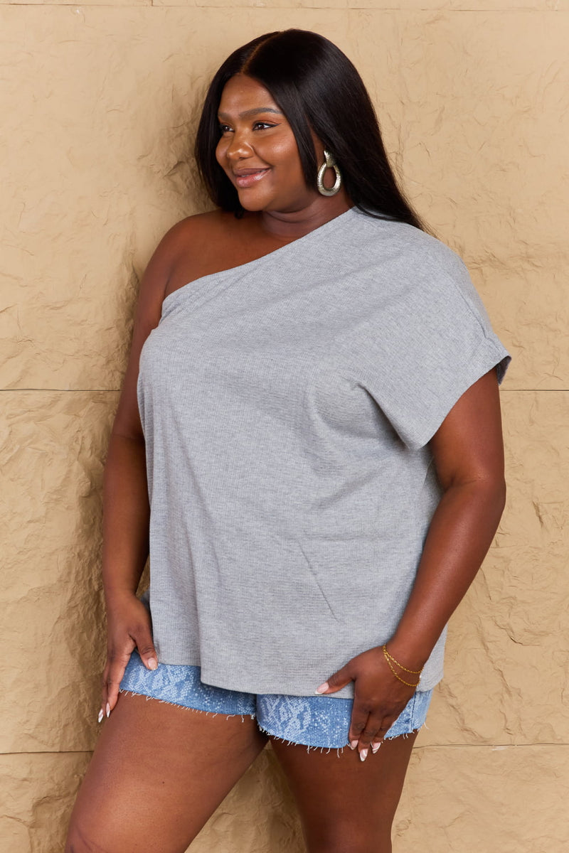 My Groove One Shoulder Loose Top
