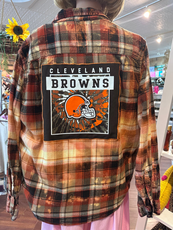 #clevelandbrowns, #brownsfootball, #cleveland, #brownsnatiion, #brownsfan, #upcycledcollegefootballflannels, #upcycledvintageflannels, 