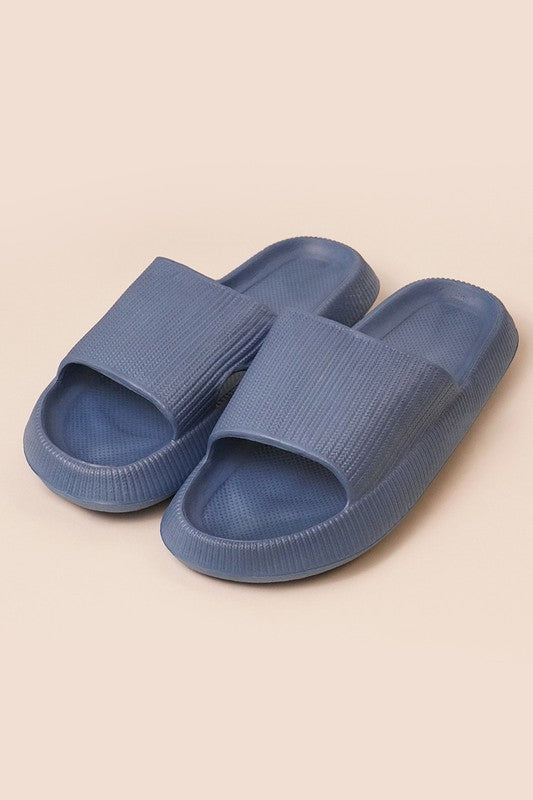 Eva Cloud Slides - $28